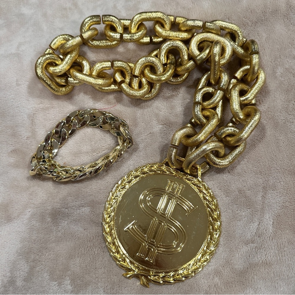 Gold plastic money necklace and chunky bracelet for Halloween